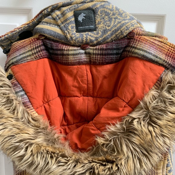 Da Rang Orange Vest - Picture 5 of 6